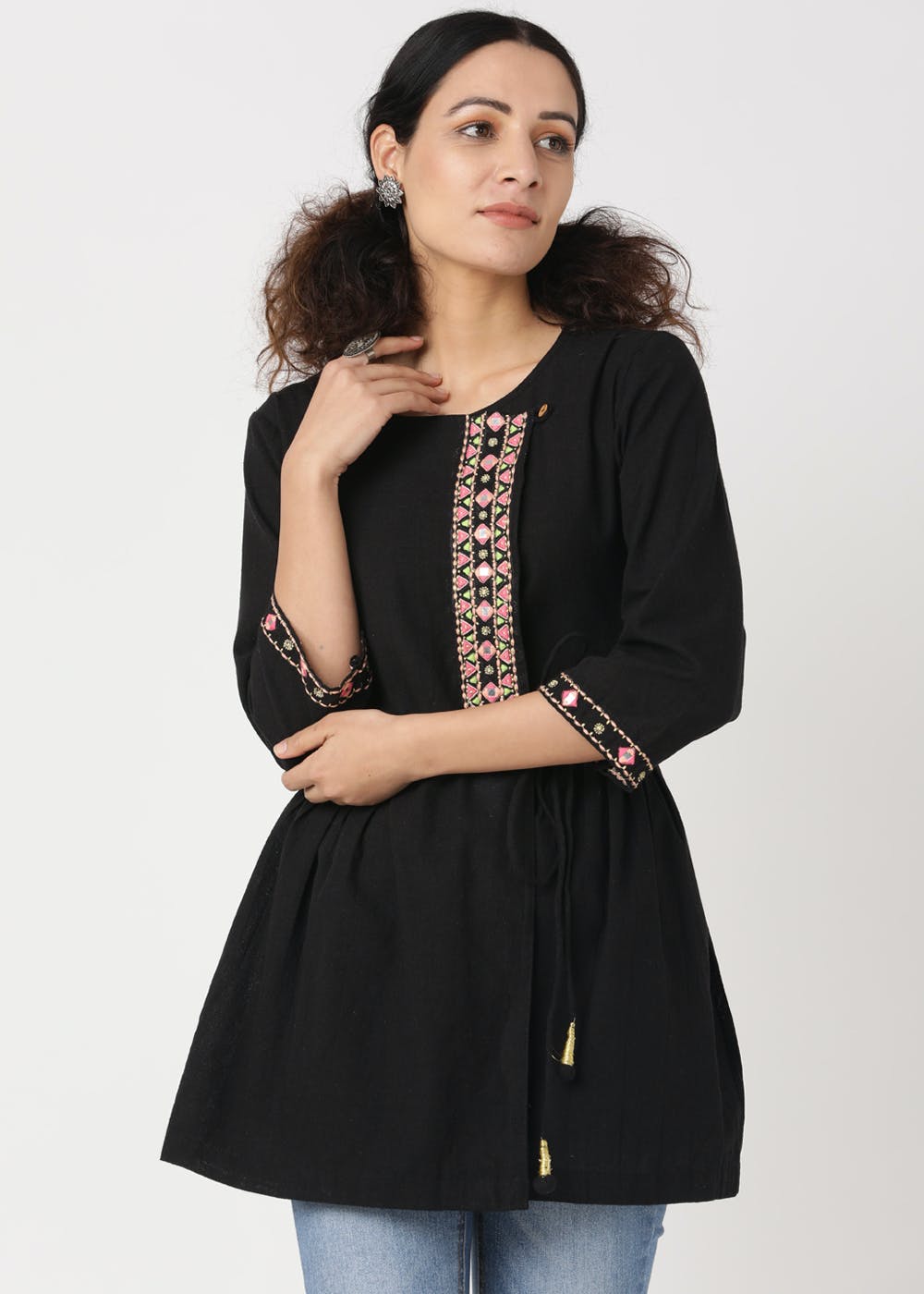 Get Embroidered Yoke Sleeve Trim Detail Black Angrakha Tunic At