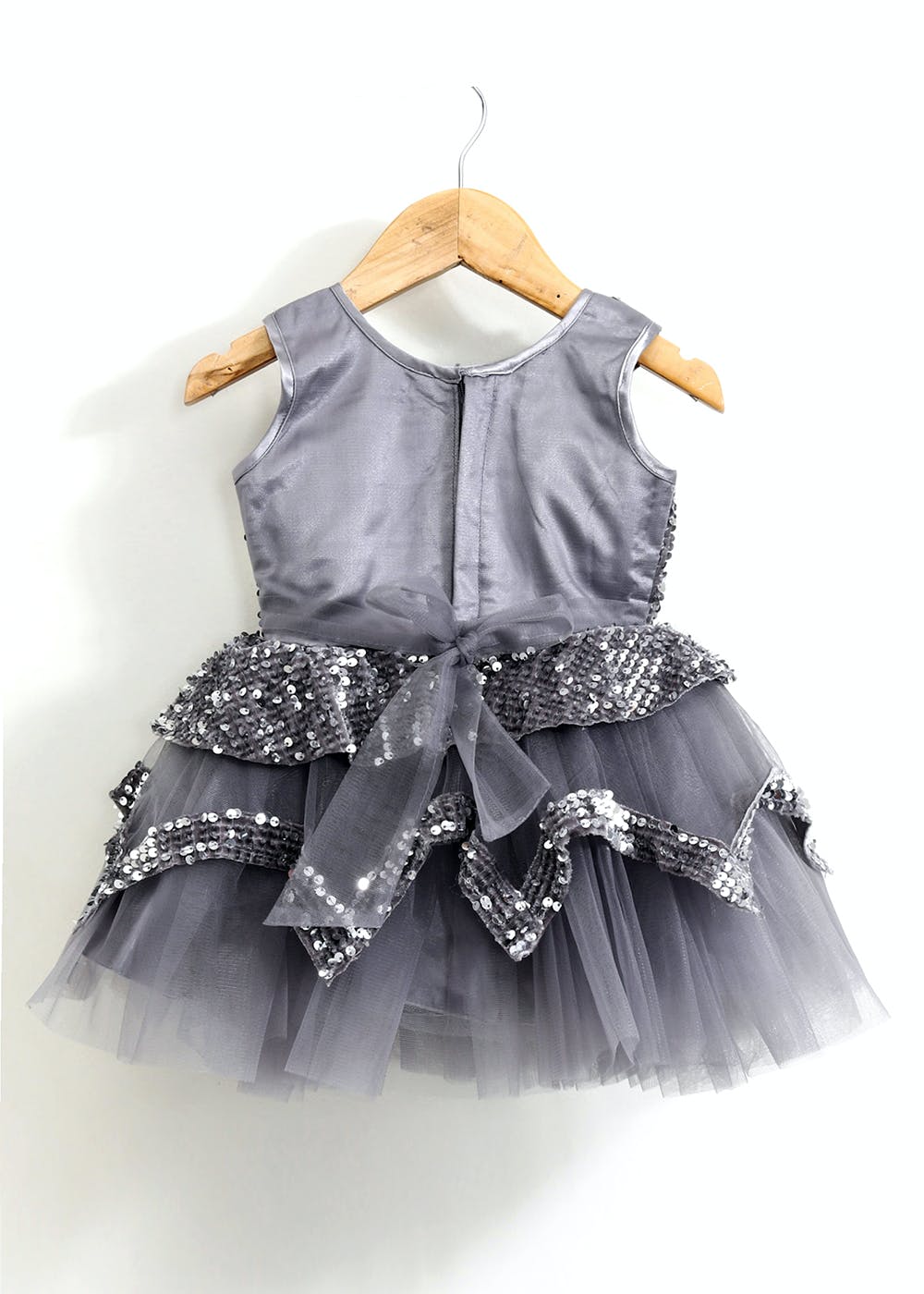 Grey colour outlet baby frock