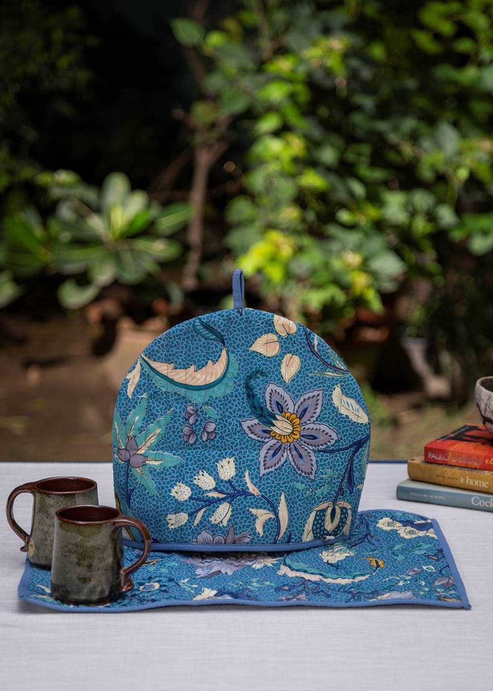 Kerala Saphhire Tea Cosy and Mat Set