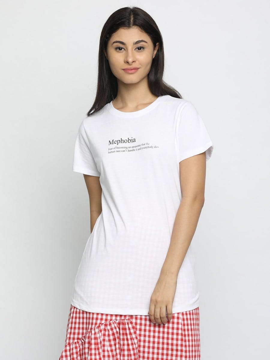 Clothing,White,Shoulder,T-shirt,Neck,Product,Sleeve,Joint,Top,Waist