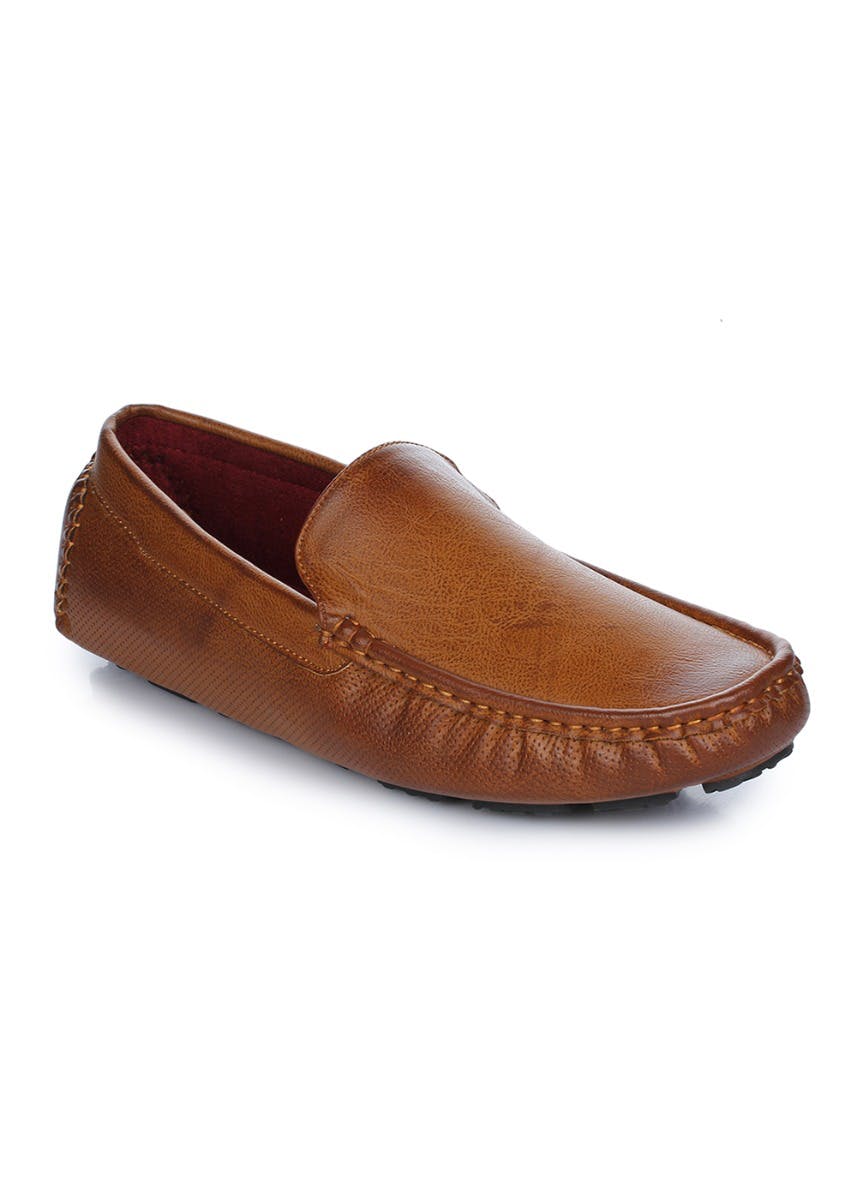 Get Stitch Detail Basic Loafers at ₹ 1599 | LBB Shop