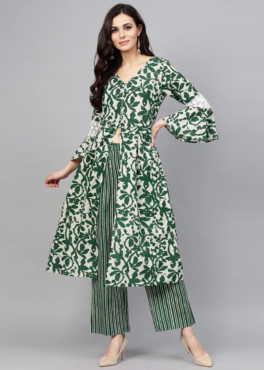LOOK TRENDY AND GRACEFUL IN OUR AJRAKH KURTI PANT PANT SET PERFECT FOR THIS  SUMMER'S* *PURE COTTON AJRAKH PRINT A LINE KURTI* *COLLAR… | Instagram