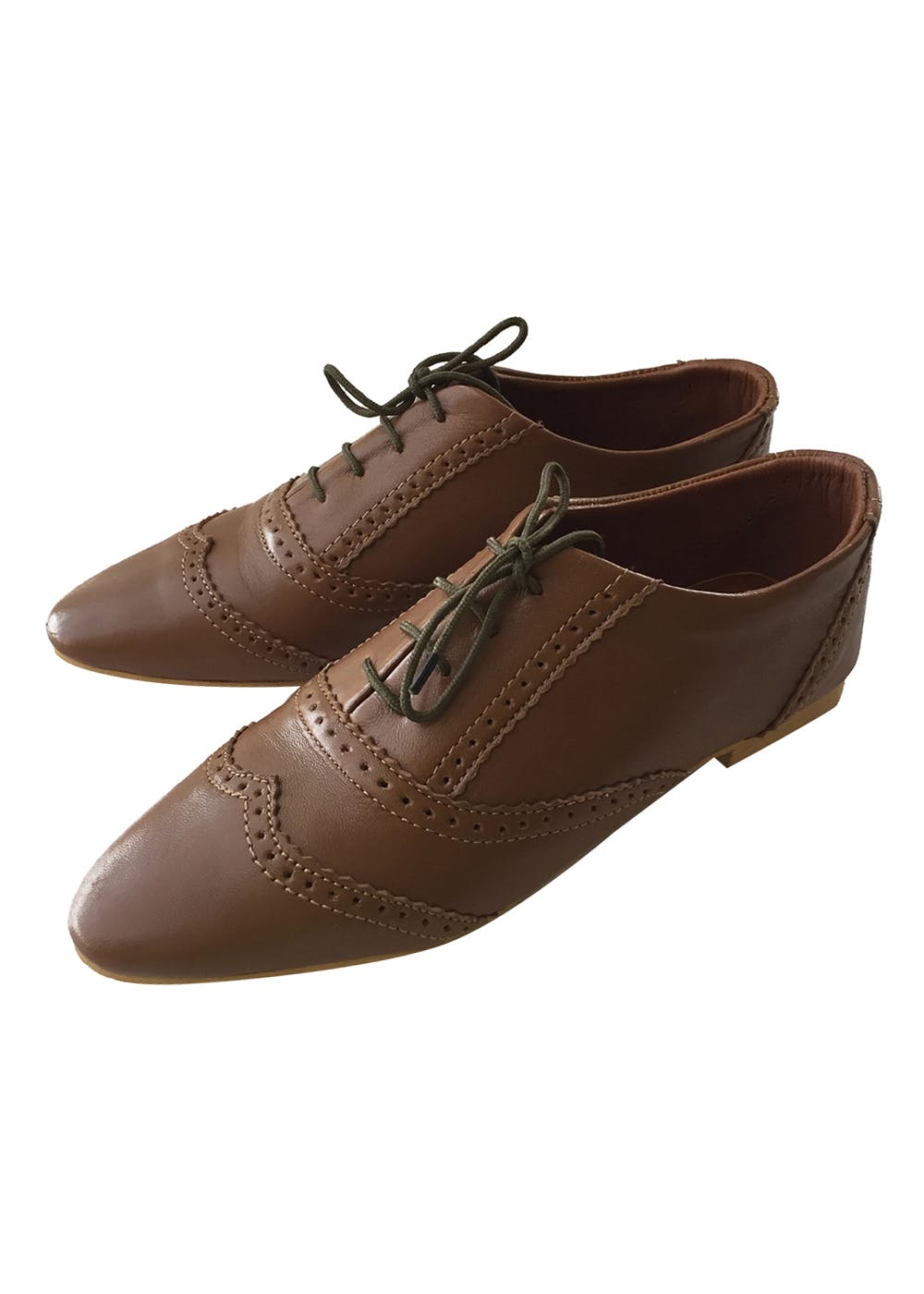 pointed brogues