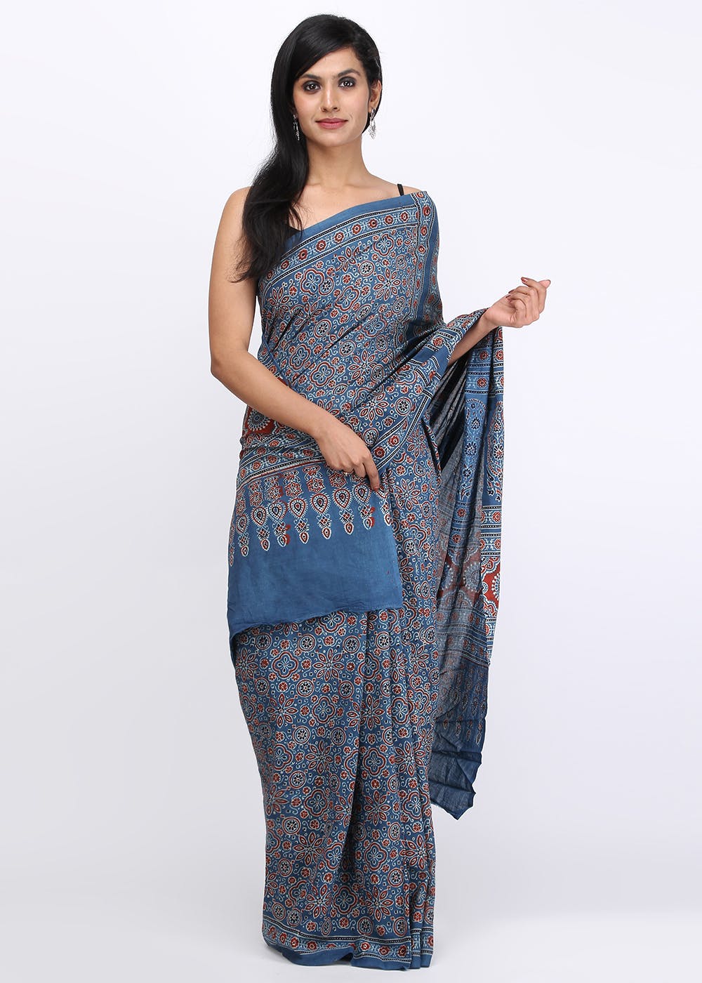 Get Contrast Ajrakh Printed Blue Saree at ₹ 2800 | LBB Shop