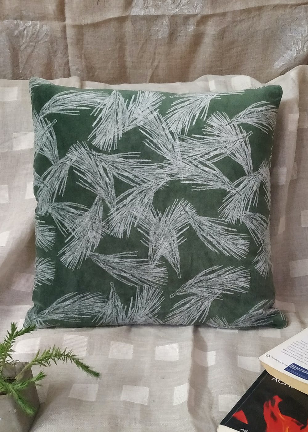 Green White Leaf Velvet Cushion Cover - (16x16 inches) (1Pc)