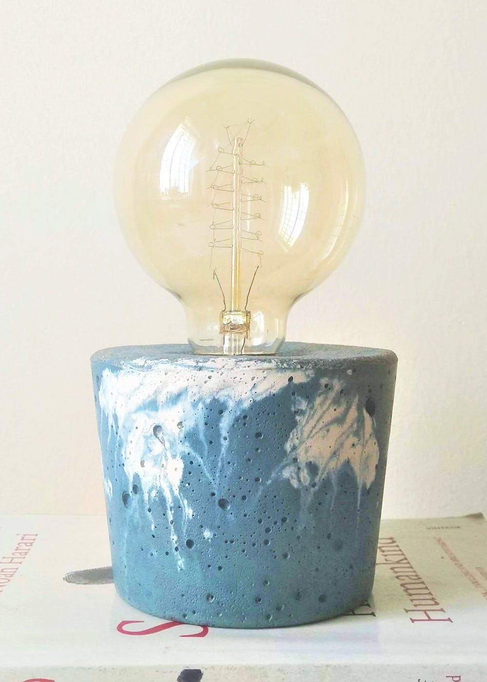 Starlight Blue & White Concrete Table Lamp