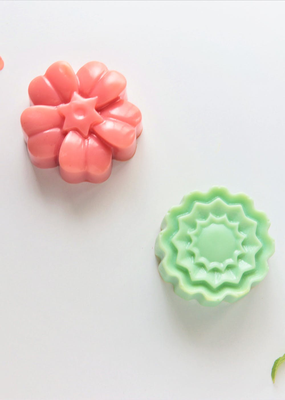 Get Flower Shaped Soaps (Honeysuckle And Apple Sage) Set of 2 at