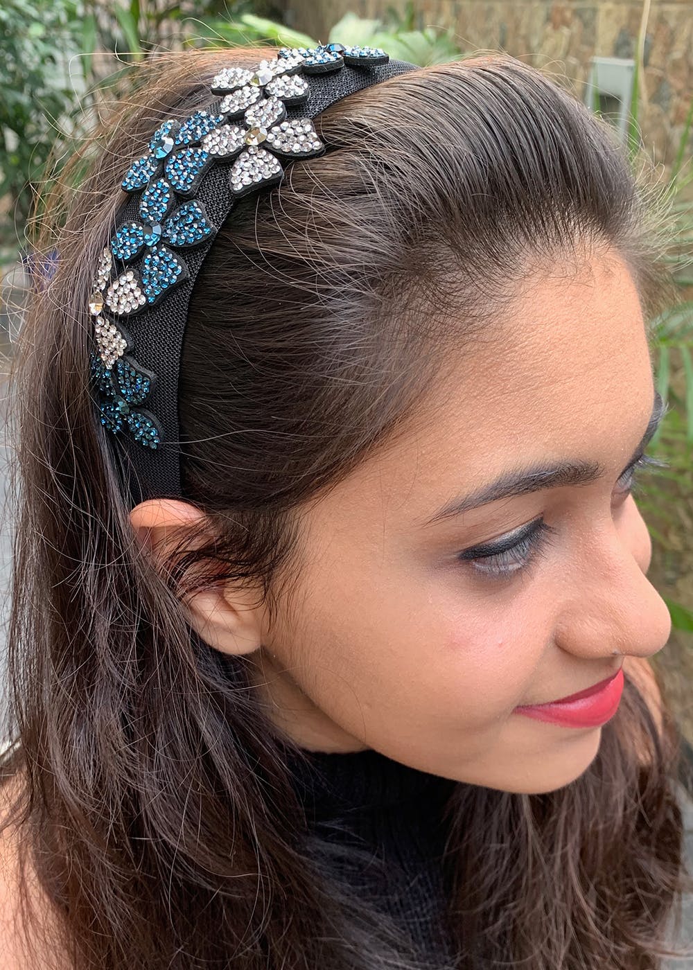 Get Multi Floral Embellished Mesh Headband at ₹ 749 LBB Shop
