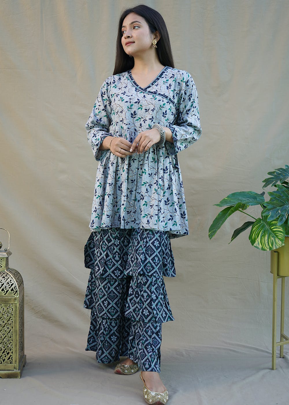 Angrakha - Floral White