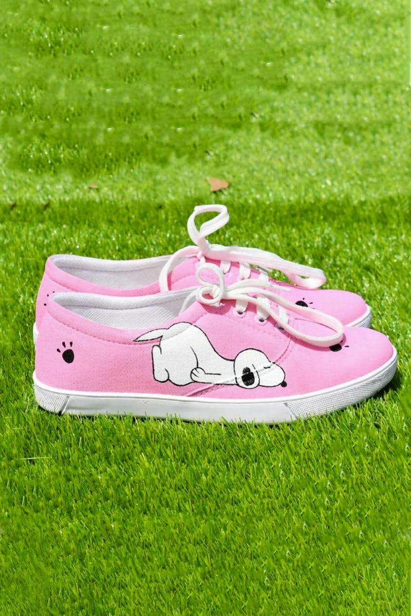 snoopy cute sneakers