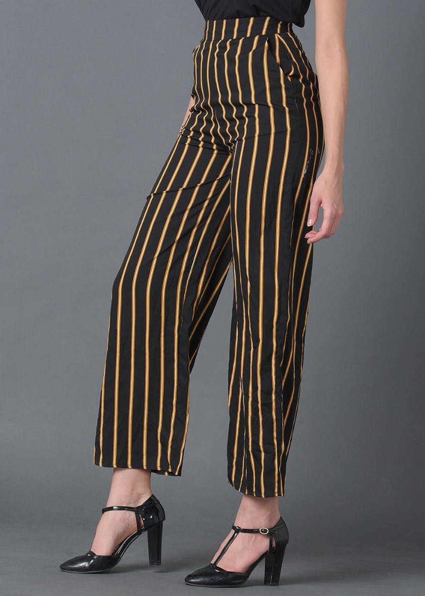Striped trousers womens outfit Casual wear  Striped Pant Outfit  Capri  pants Casual wear Palazzo pants