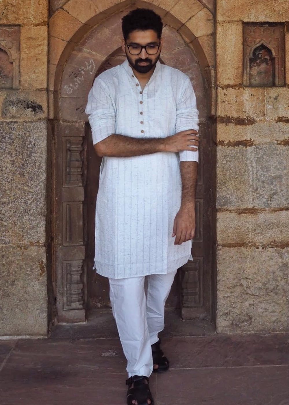 Get Khaddar White and Blue Khadi Kurta 