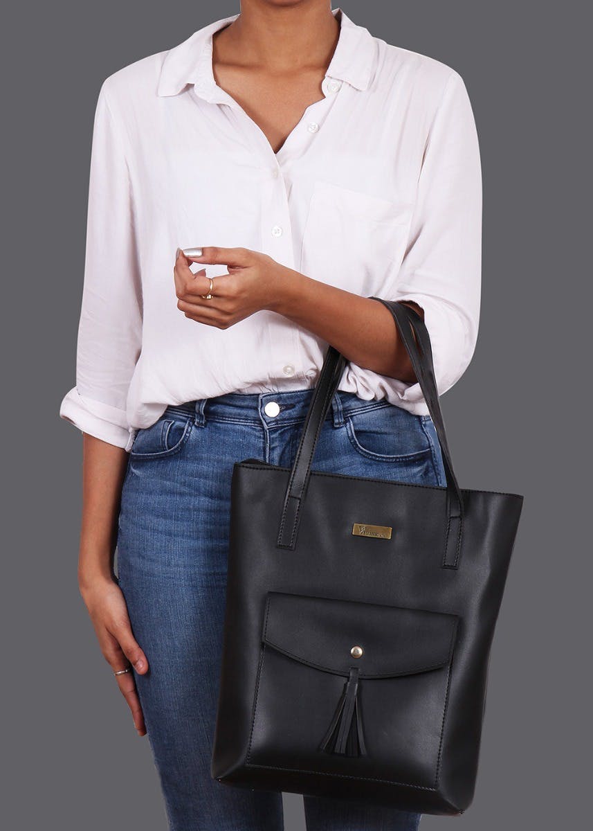 Front Pocket Detail Solid Tote