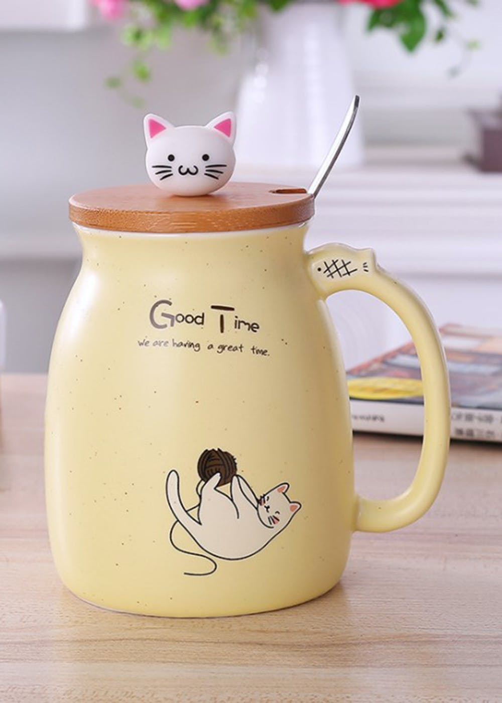 Ceramic Cat Mug With Lid - Yellow