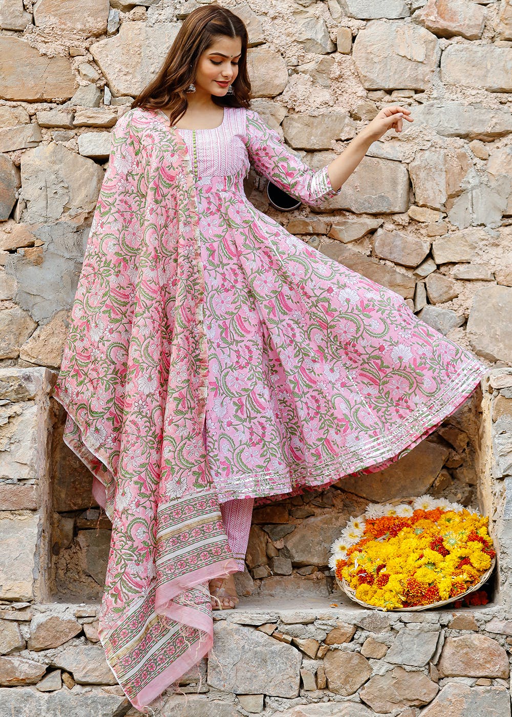 Get Pink Block Printed Flared Kurta Set Paired with Chanderi 