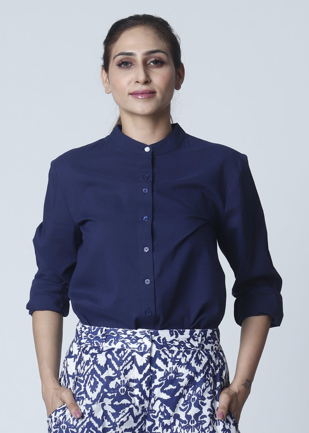 Get Classic Solid Navy Full Sleeves Shirt at ₹ 1520 LBB Shop