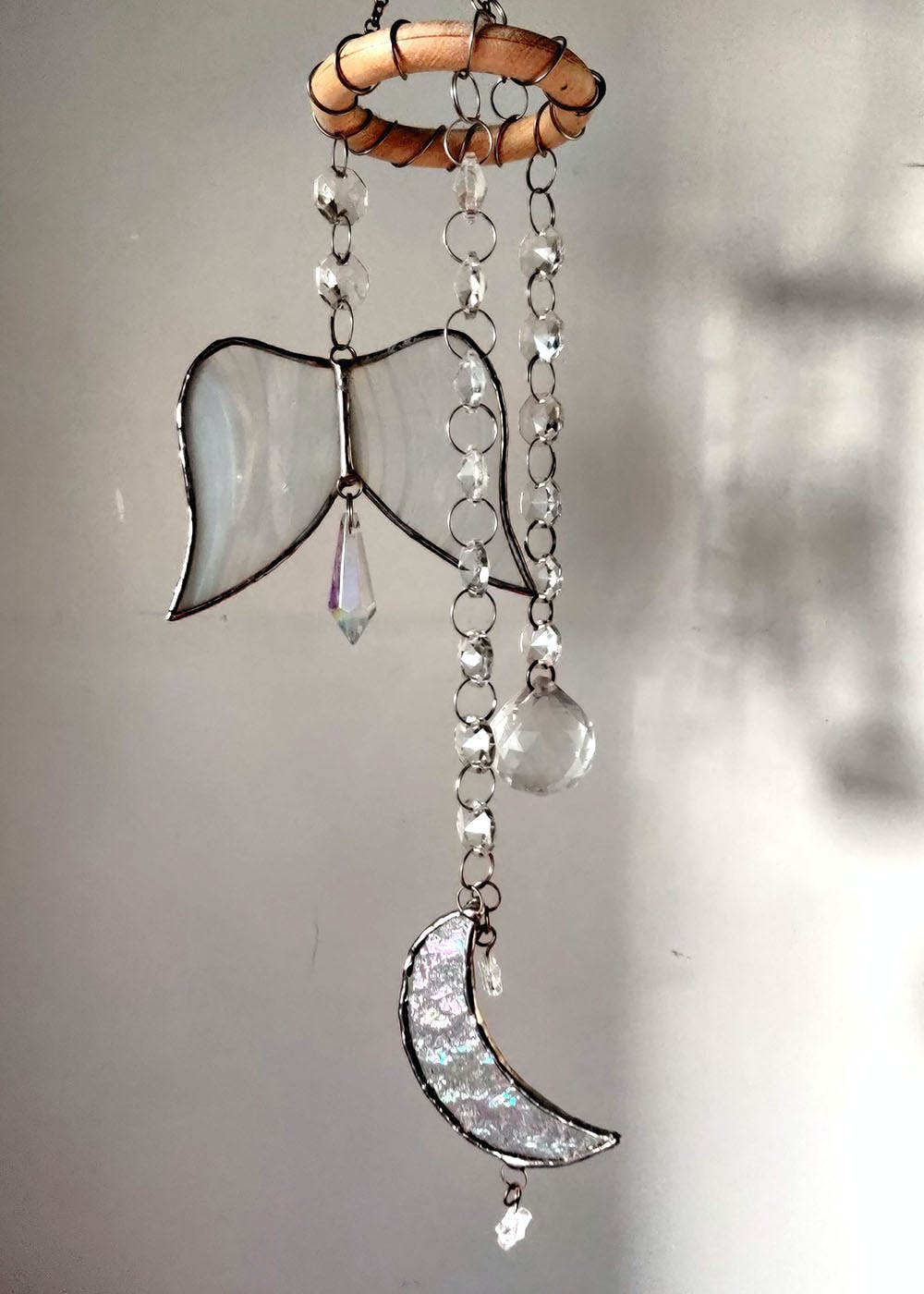 Liquid,Water,Street light,Fluid,Twig,Icicle,Melting,Art,Tree,Freezing