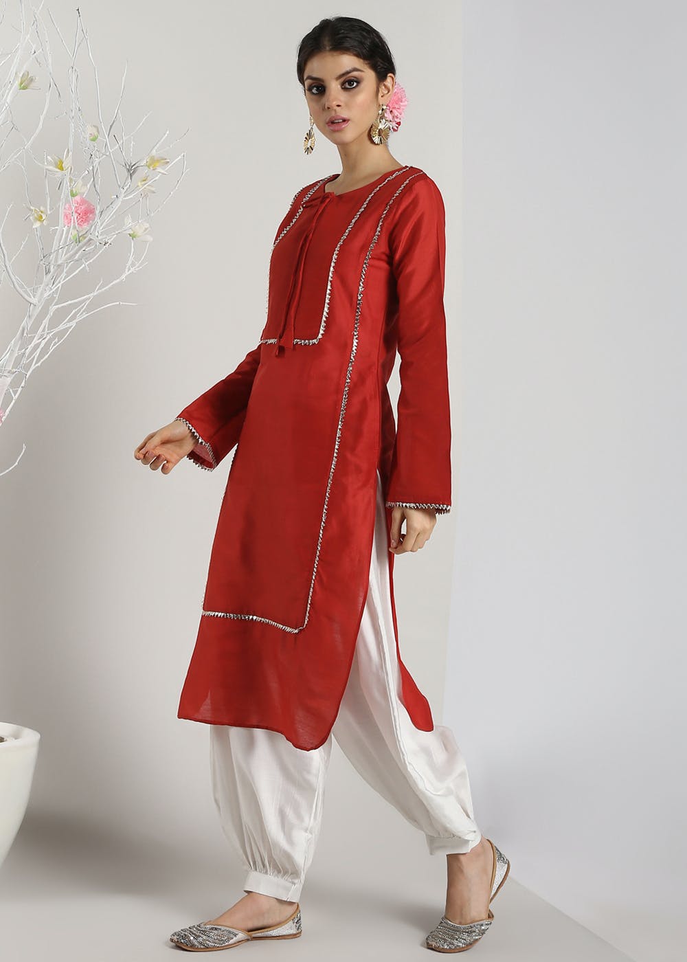 Wholesale Gota patti suit get it from wholesalers of Gota patti suit
