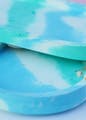 Tableware,Dishware,Liquid,Blue,Plate,Azure,Serveware,Pink,Aqua,Natural material