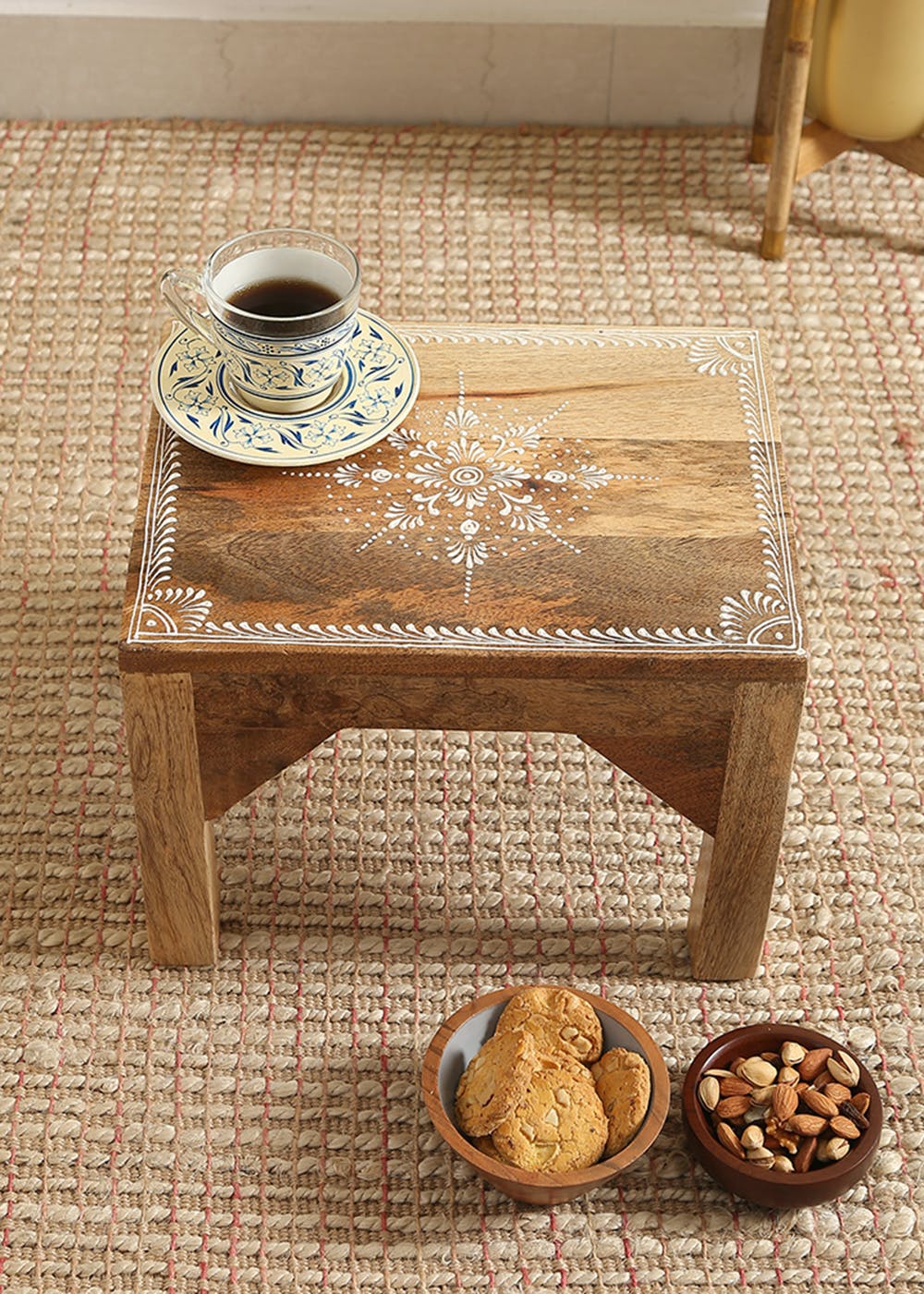 Henna Center Floral Design Coffee Table