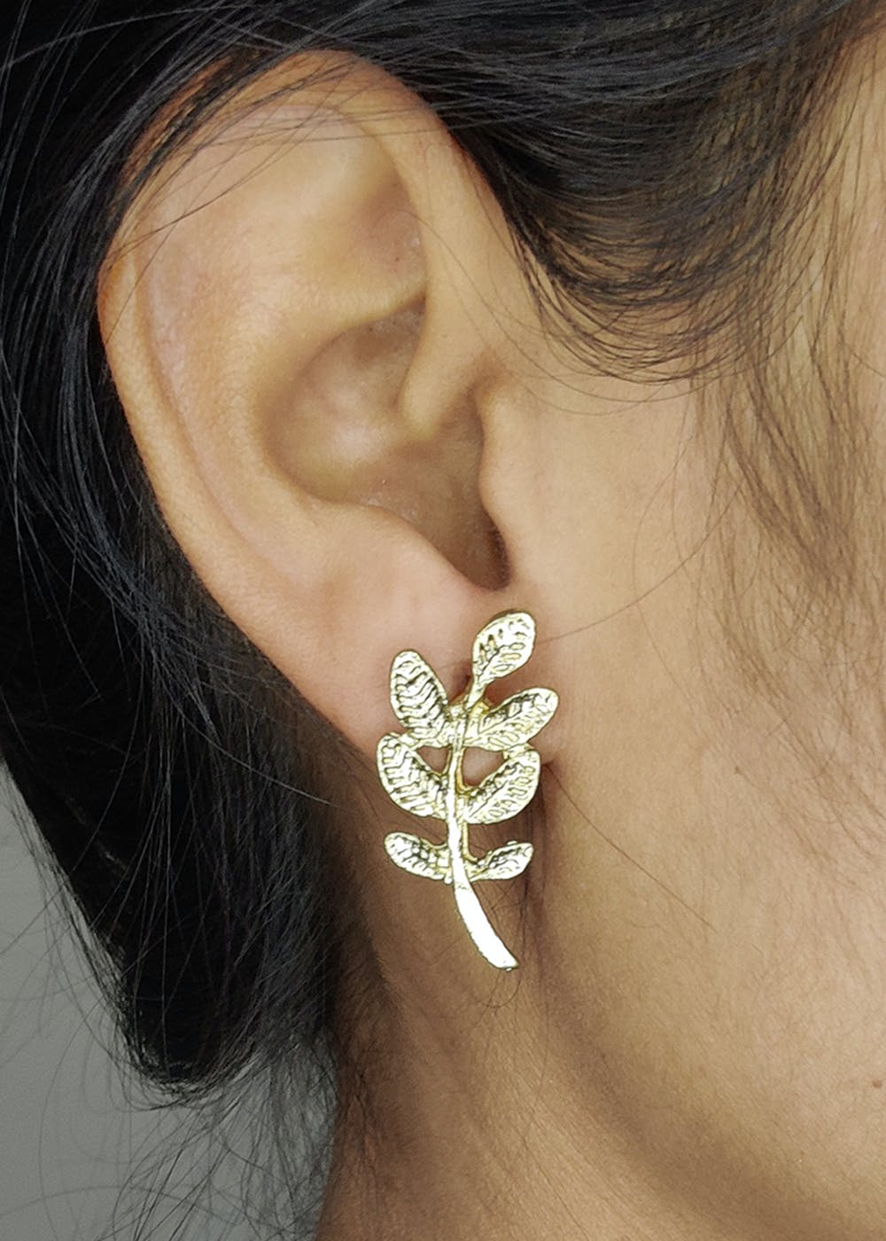 Get Golden Small Leaf Earrings at ₹ 200 LBB Shop