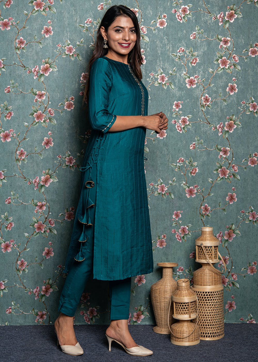 Trendy Stylish Kurti With Ankle Pant