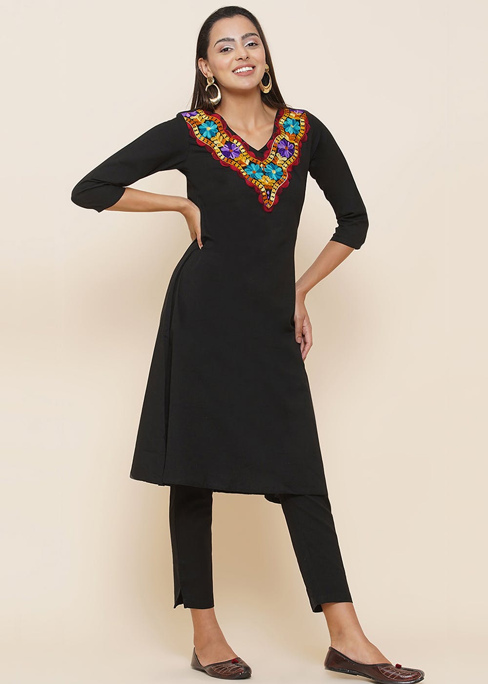 Get Black Flex With VNeck Embellished With Aari Embroidery Lace Kurta
