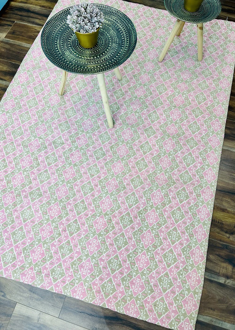 Get Pink And Beige Rug at ₹ 1699 LBB Shop