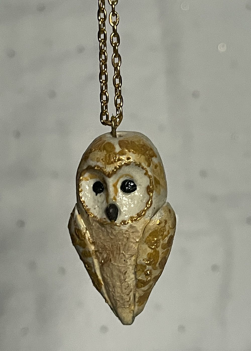 Crystal Belly Curious Owl Necklace (Gold Plated) : Amazon.ca: Clothing,  Shoes & Accessories