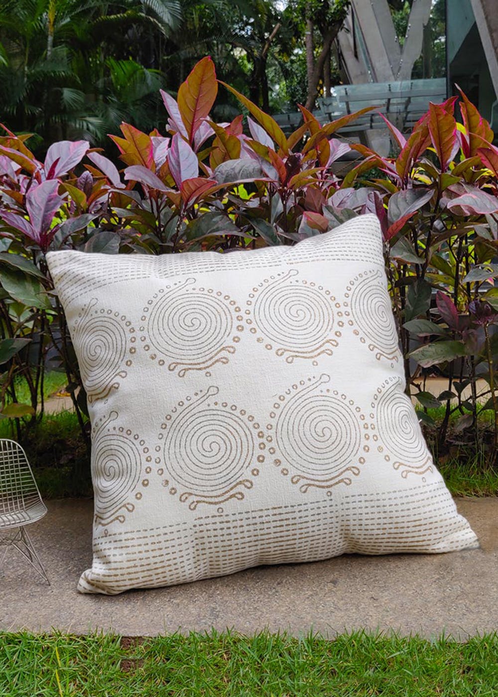 Get OffWhite & Gold Block Printed Cushion Cover at ₹ 799 LBB Shop