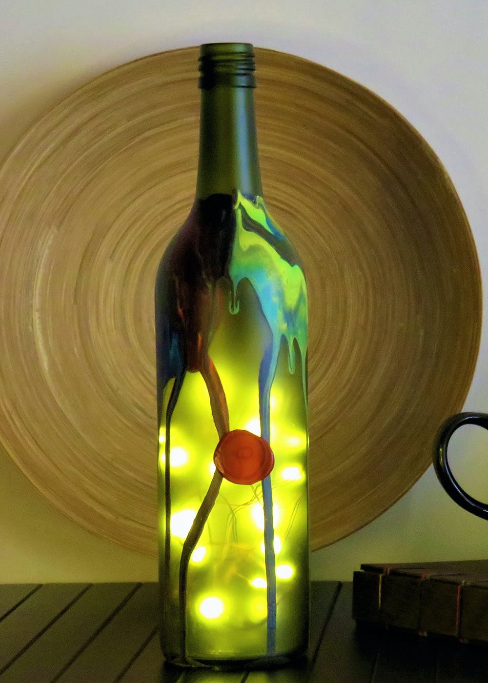Get Paint Down Textured Bottle-Ful Light at ₹ 1800 | LBB Shop