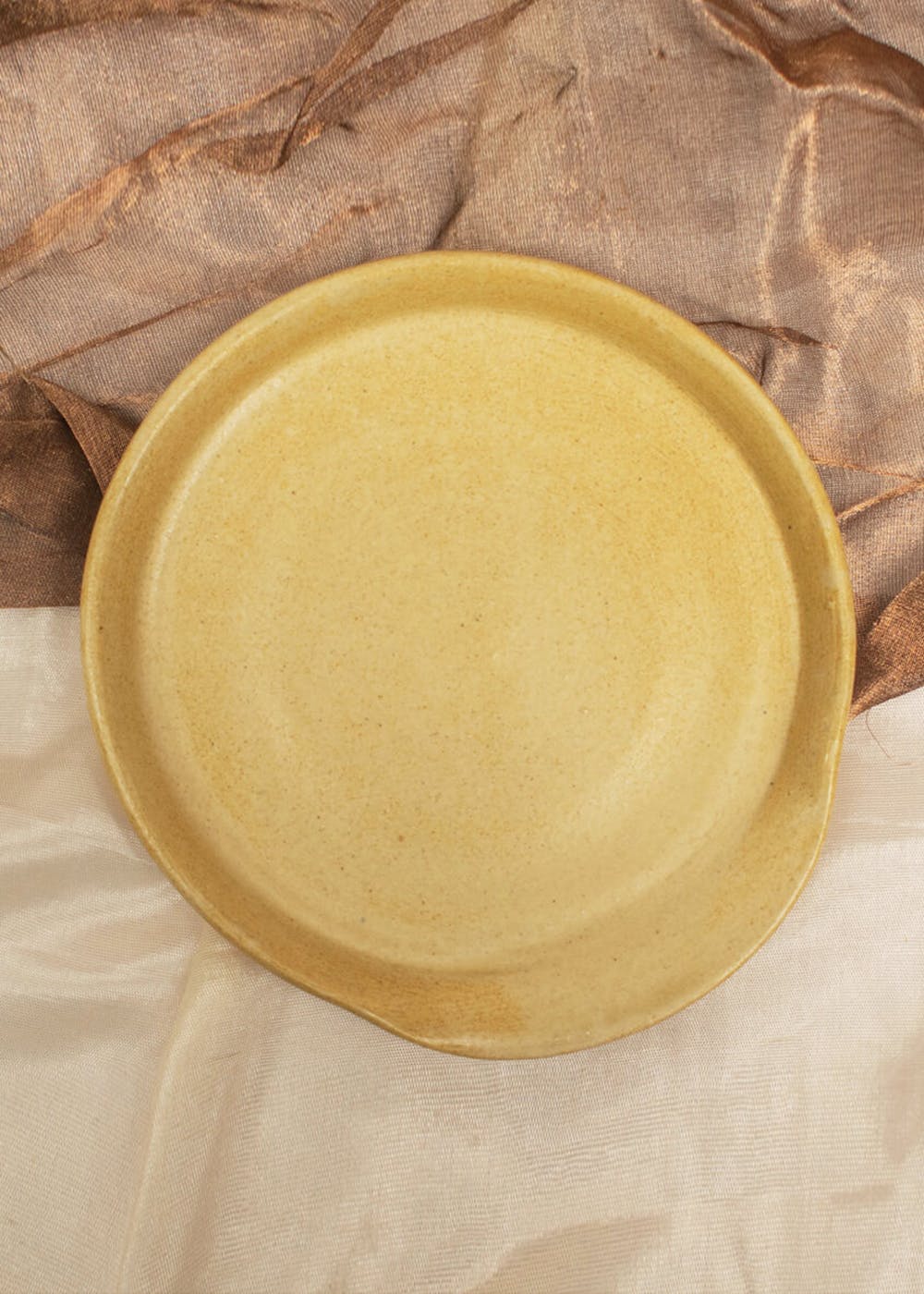 Get Ceramic Spoon Rest Plate at ₹ 499 LBB Shop