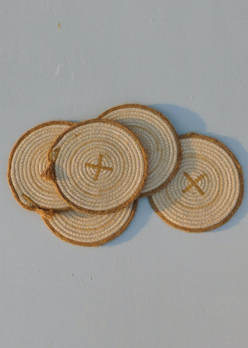Get Cotton With Jute Trim Coaster Set of 6 at ₹ 900 LBB Shop