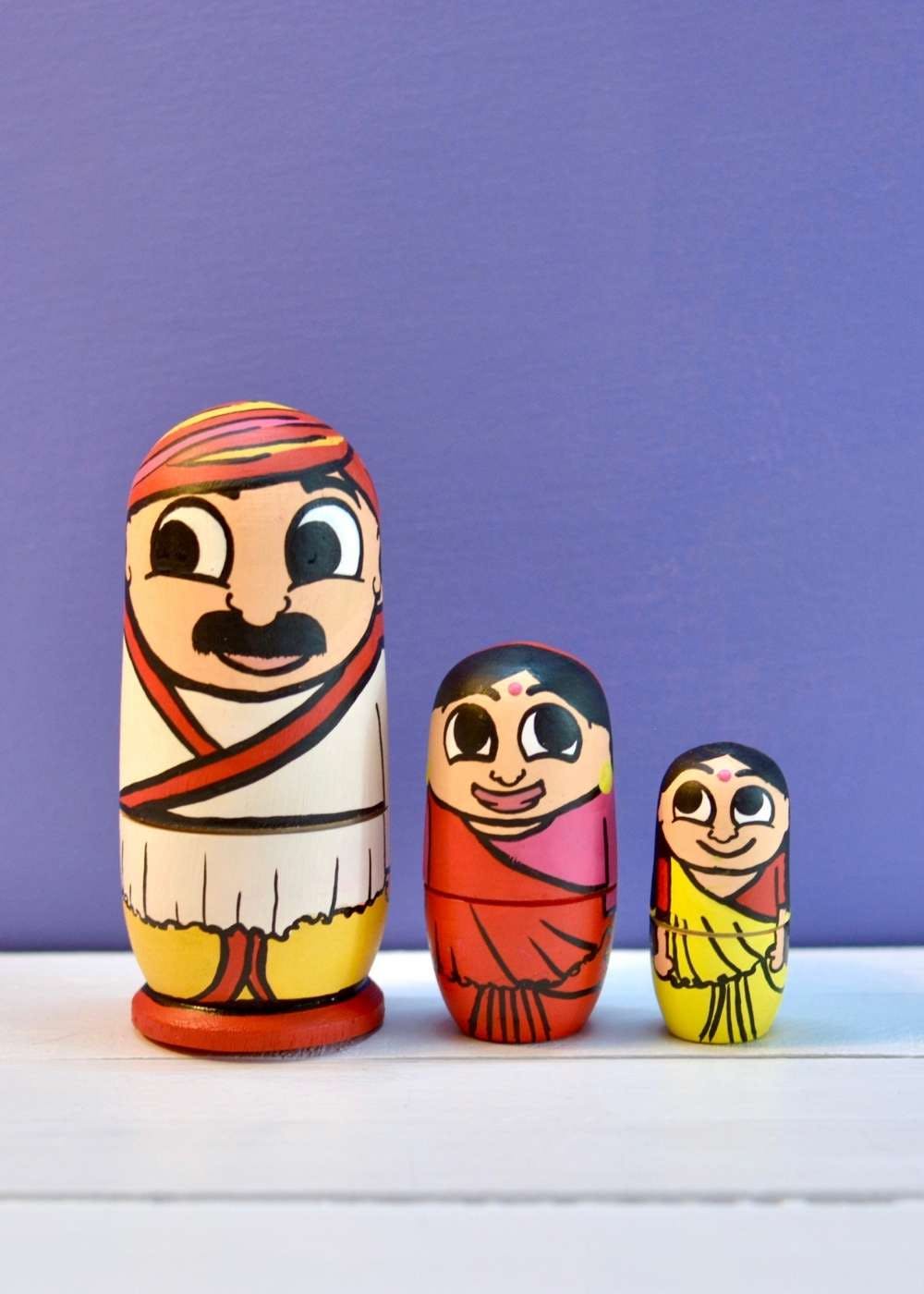 Cartoon,Animation,Toy,Animated cartoon,Action figure,Fictional character,Glasses,Smile,Illustration