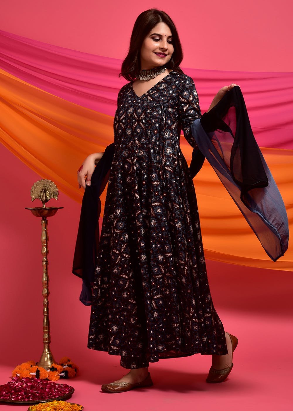 Get Ajrakh Anarkali Kurta, Pants With Dupatta Set at ₹ 2549 LBB Shop
