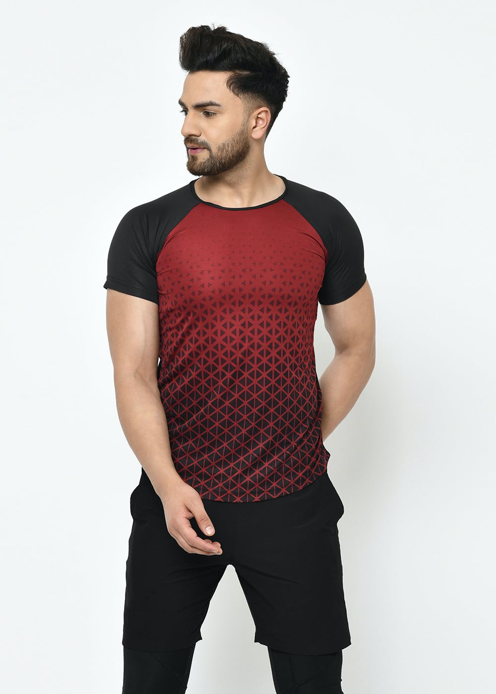 Get Contrast Self Design Maroon Active T Shirt At 659 LBB Shop   Ct02201417 Pic 1 