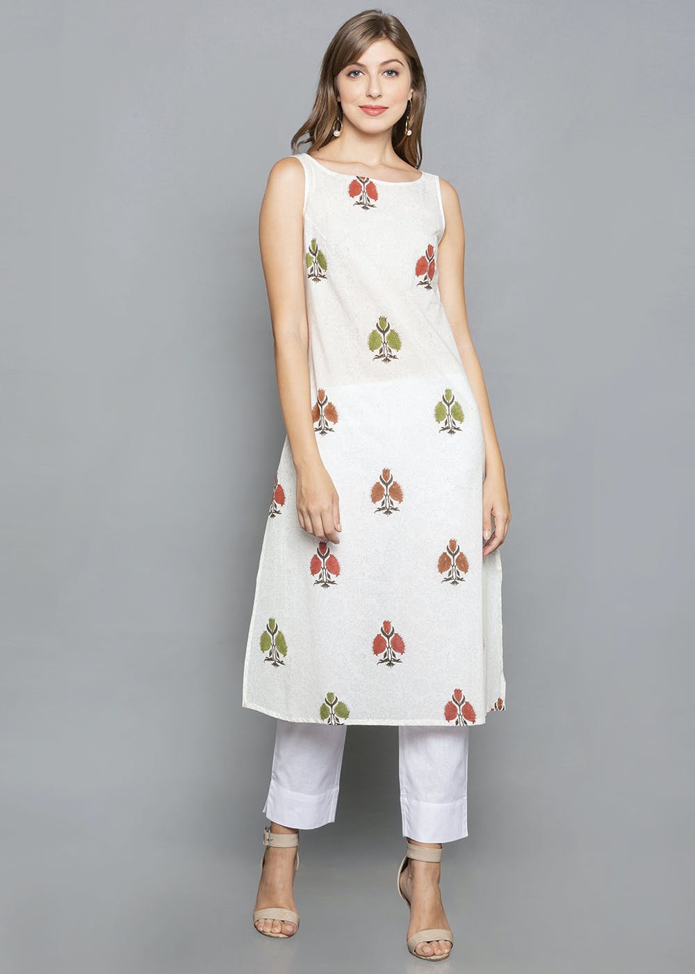 Buy The IndHeart White Sleeveless Chikan Hand Work Cotton Kurti for Women  (Small) at Amazon.in