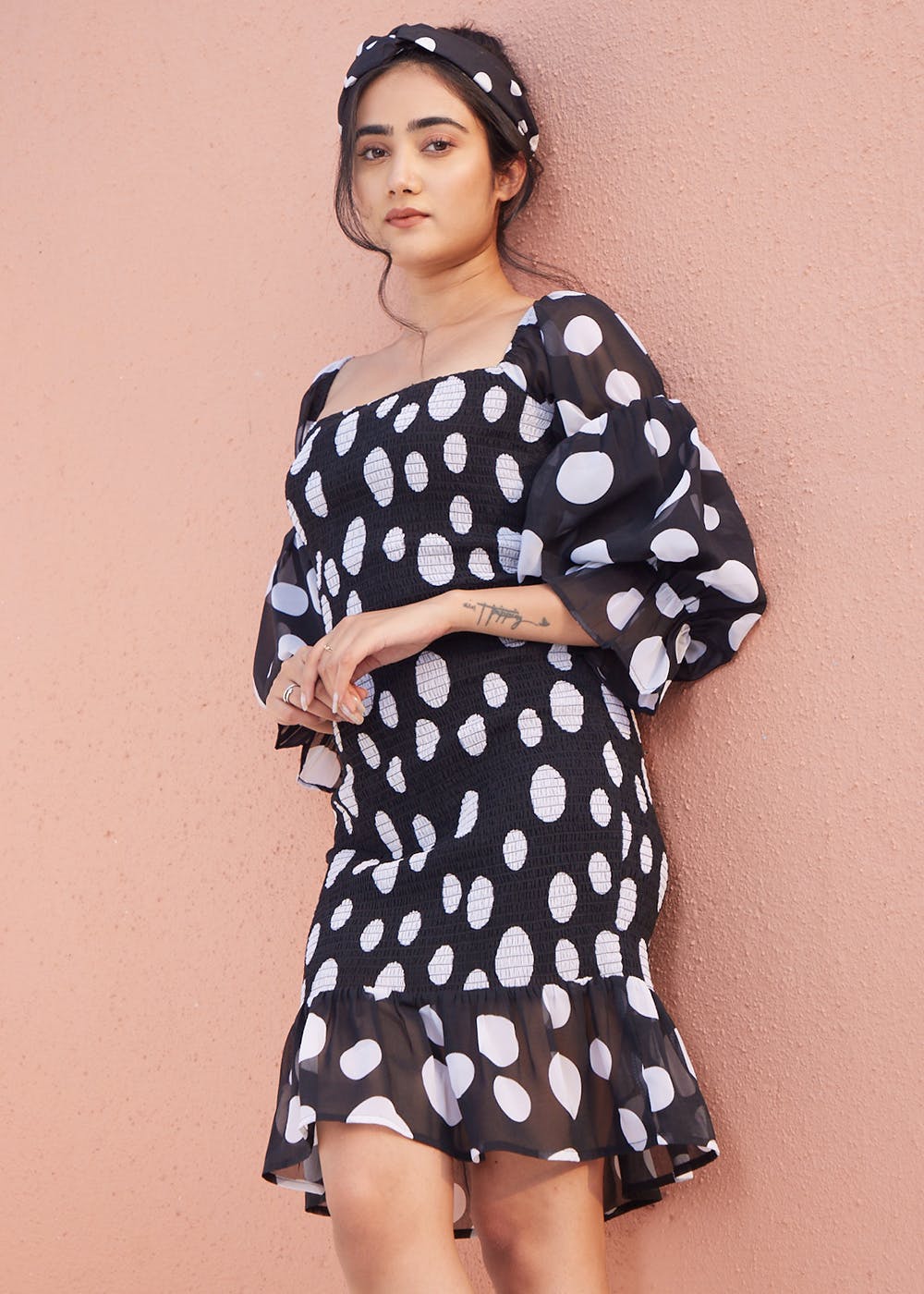 Black and White Polka Dot Maxi - Queen of Sleeves