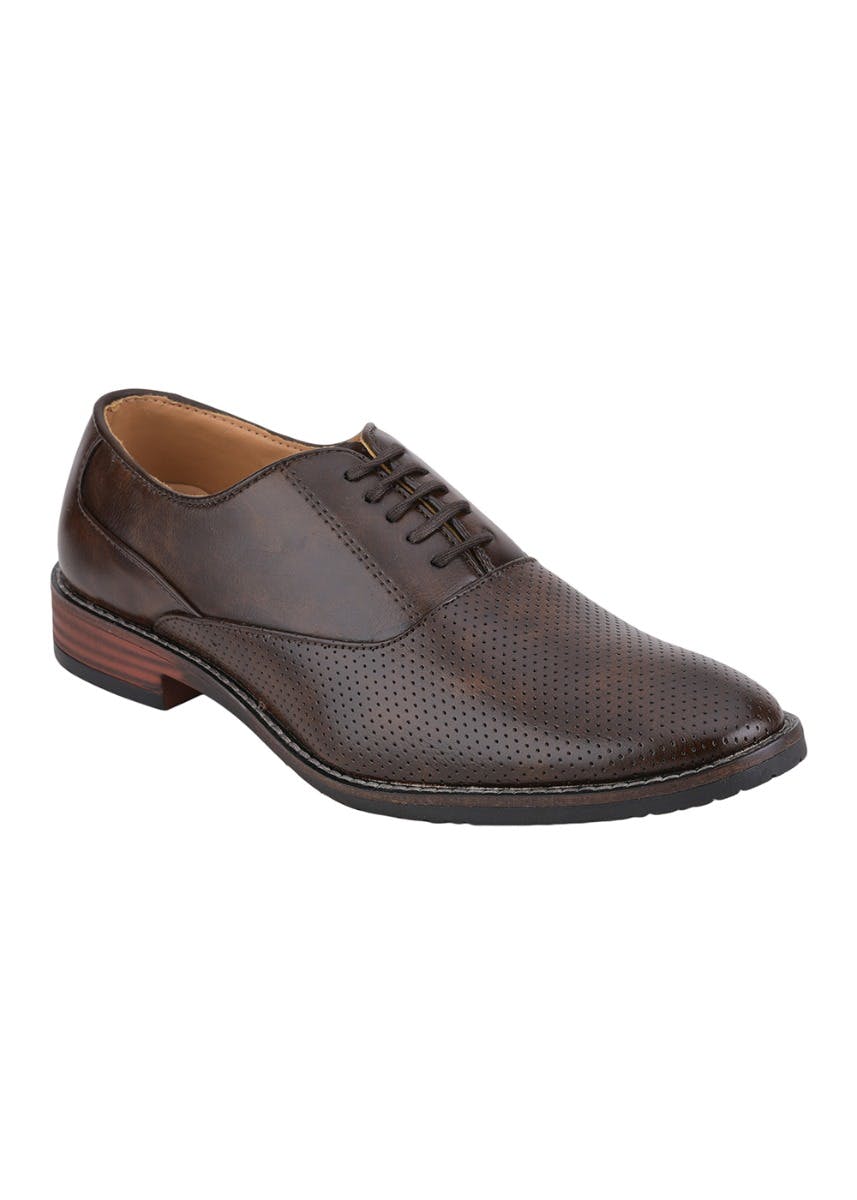 Get Half And Half textured Formal Shoes 