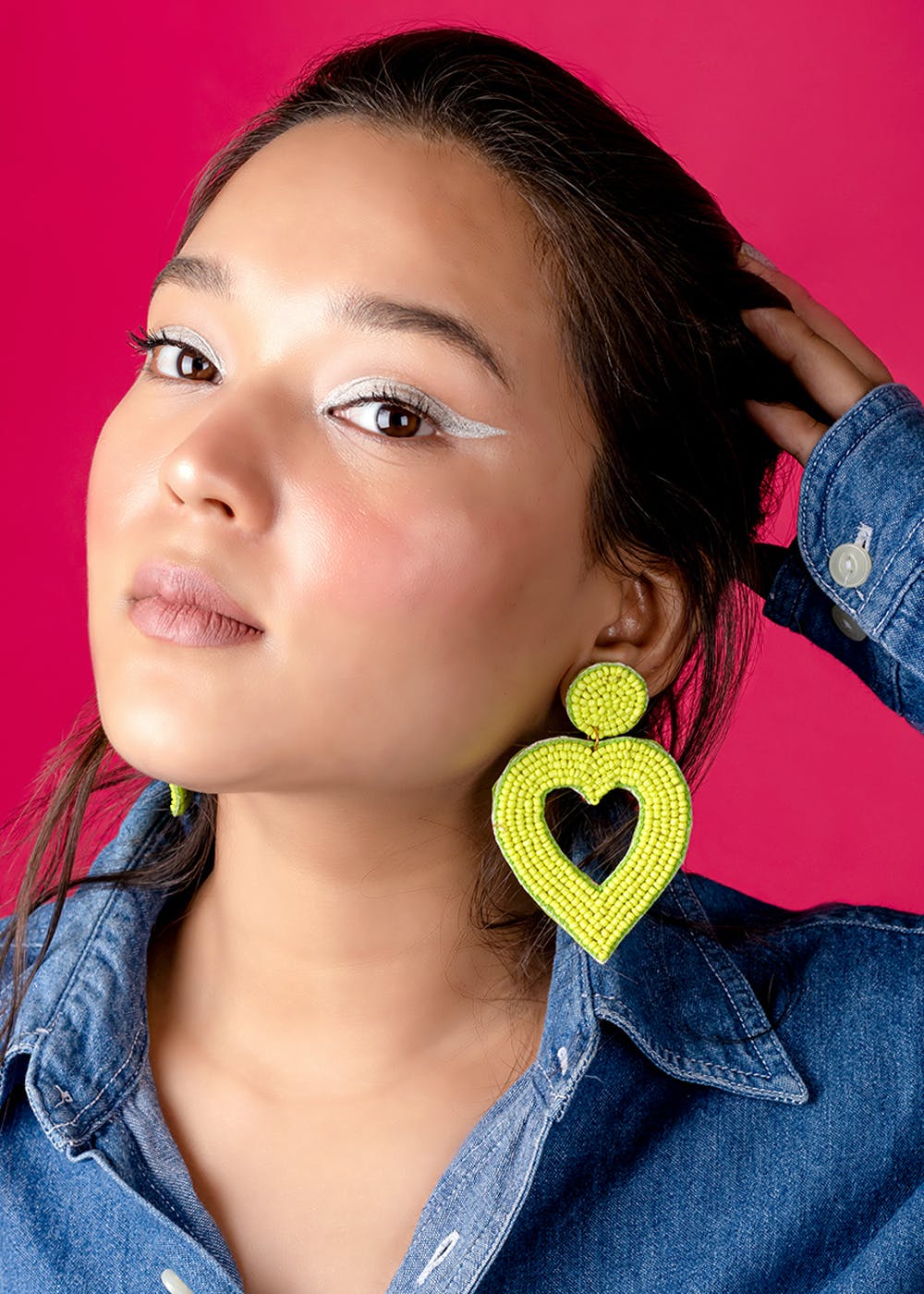 Hearty Heart Neonbeaded Earrings
