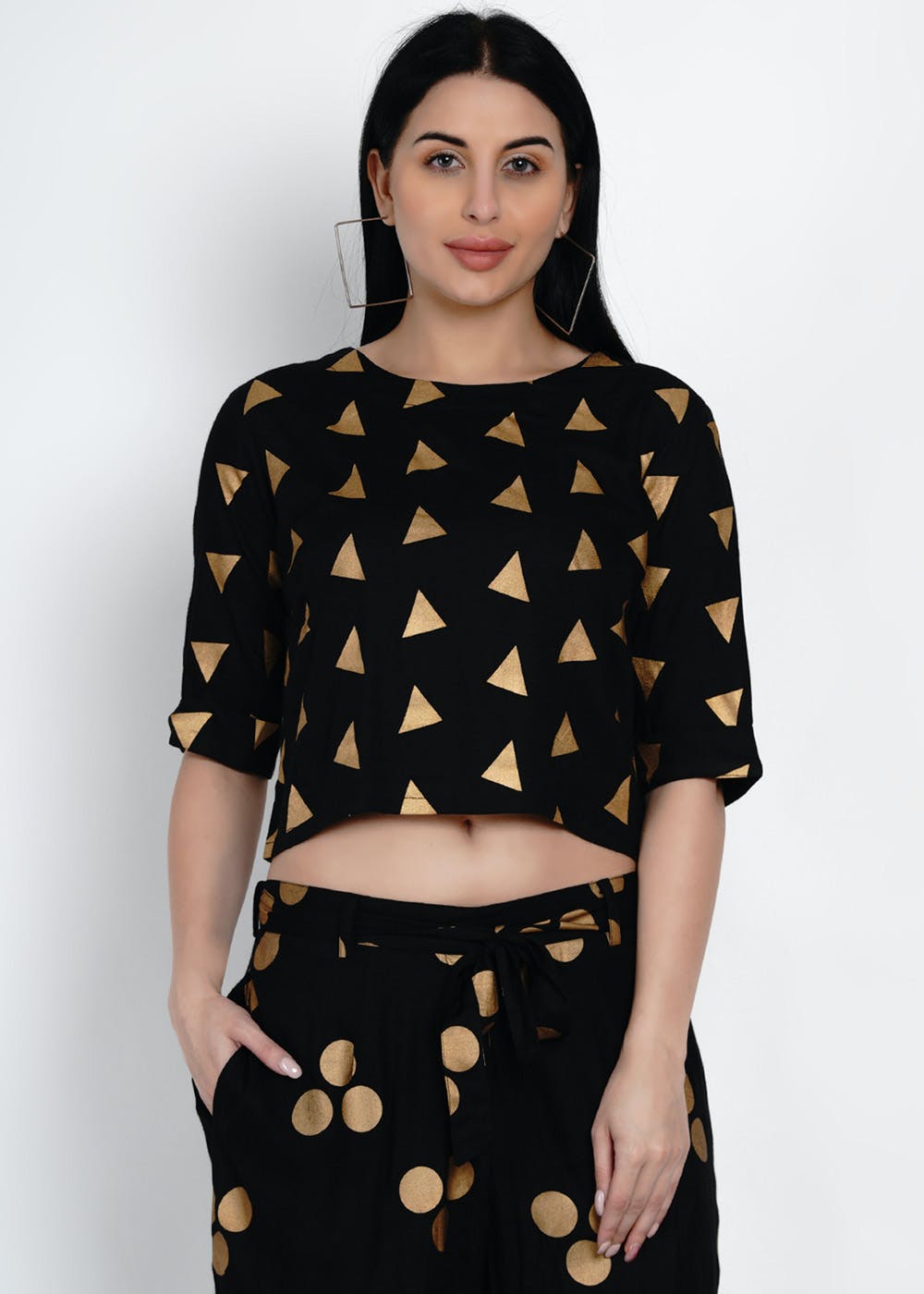 Get Gold Foil Triangle Printed Black 