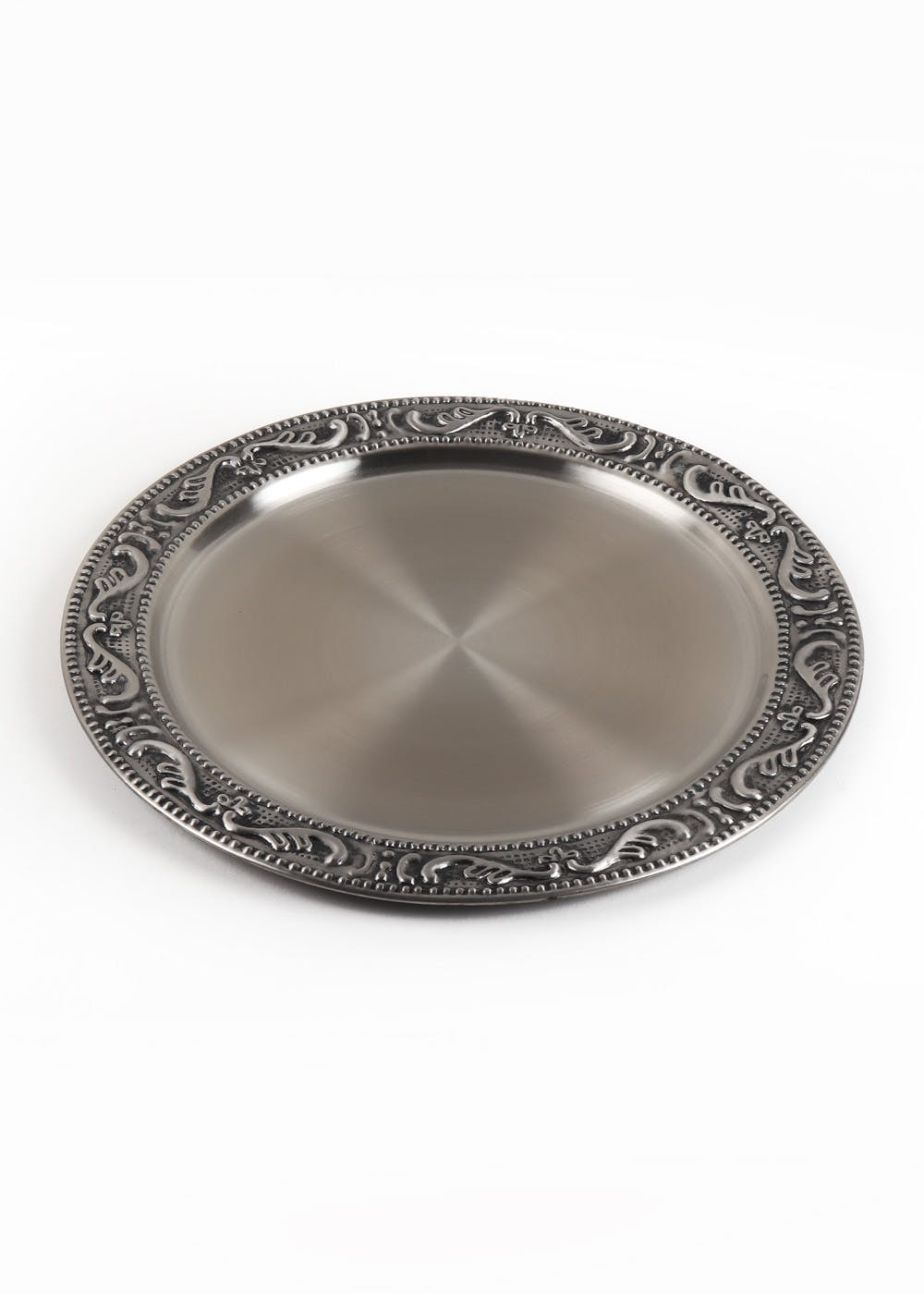 Get Embossed Antique Pewter Charger Plate at ₹ 1150 LBB Shop