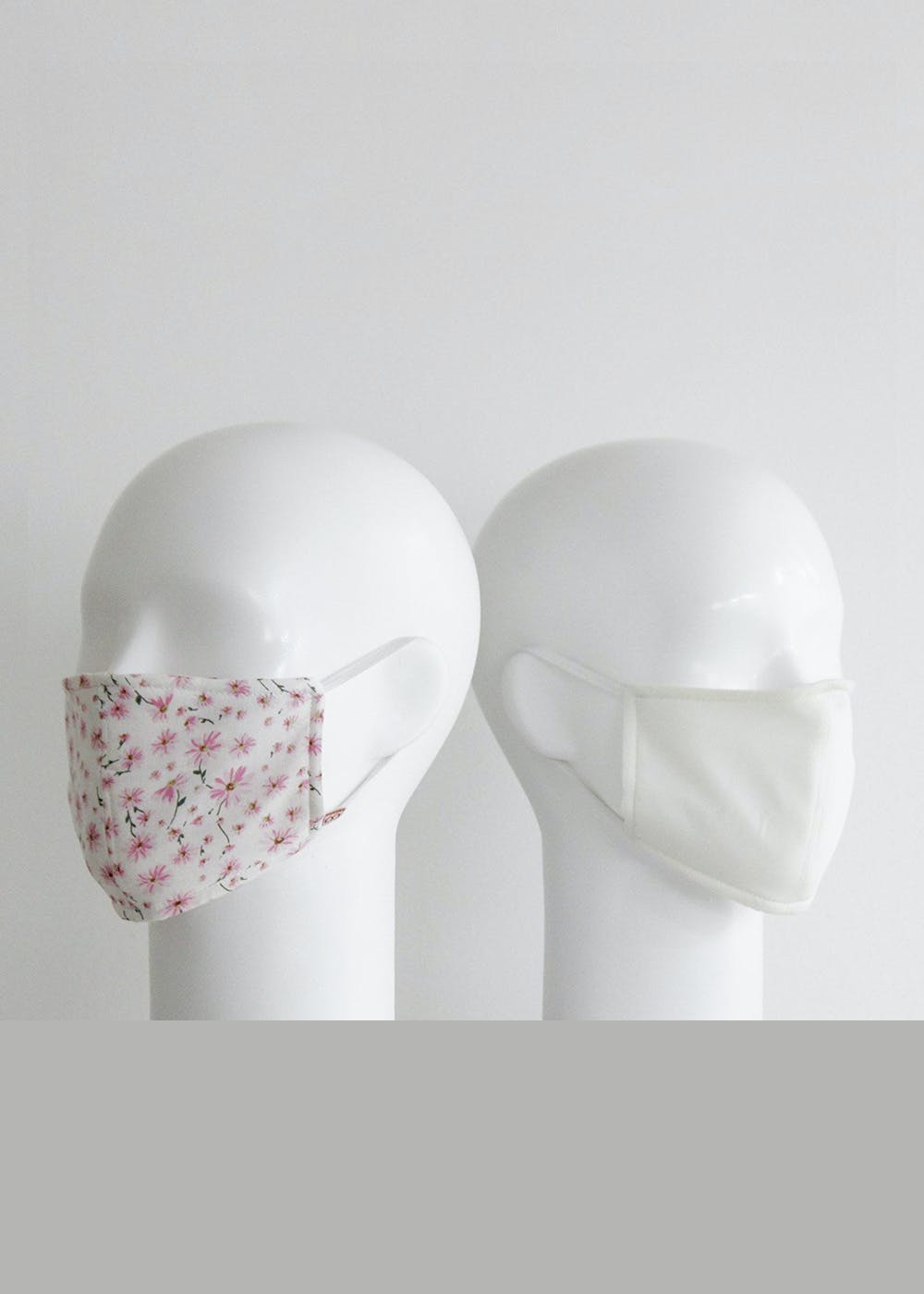 Get Floral Daisy Mask Set of 2 at ₹ 299 LBB Shop