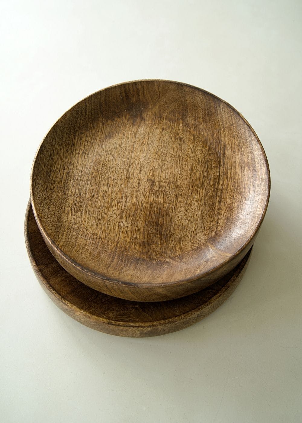 Round Platter in Single Wood Piece