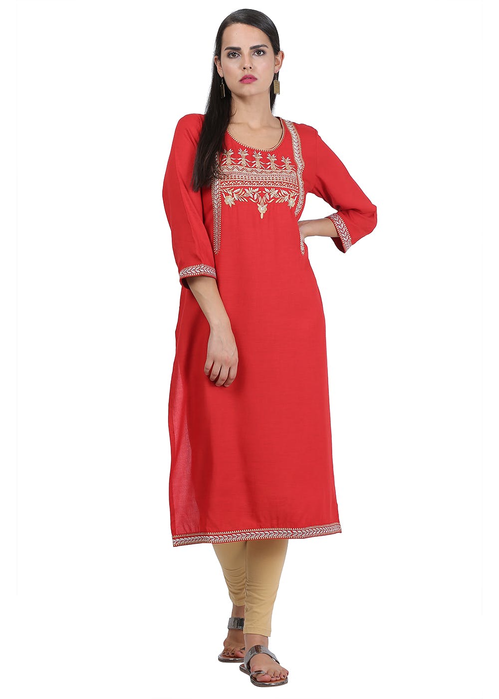 Get Scoop Neck Embroidered Red Kurta at ₹ 959 | LBB Shop