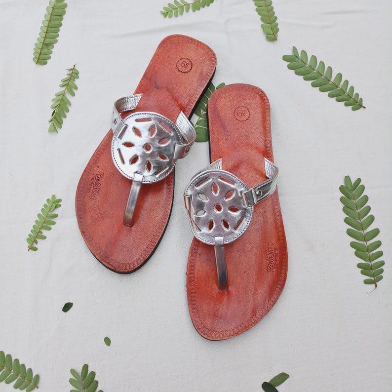 Handcrafted Floral Cut-Out Leather Flats - Silver