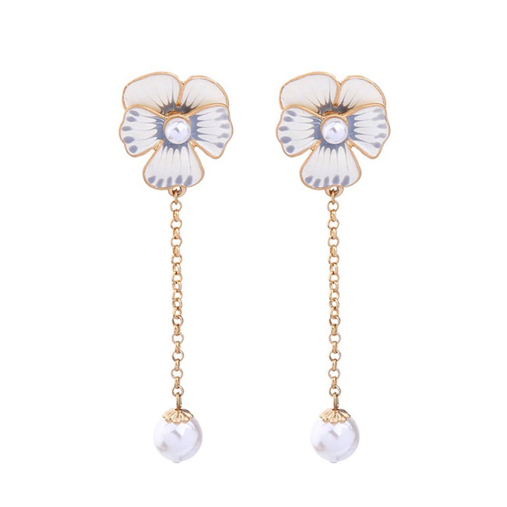 Get Floral Pearl Drop Earrings at ₹ 586 | LBB Shop