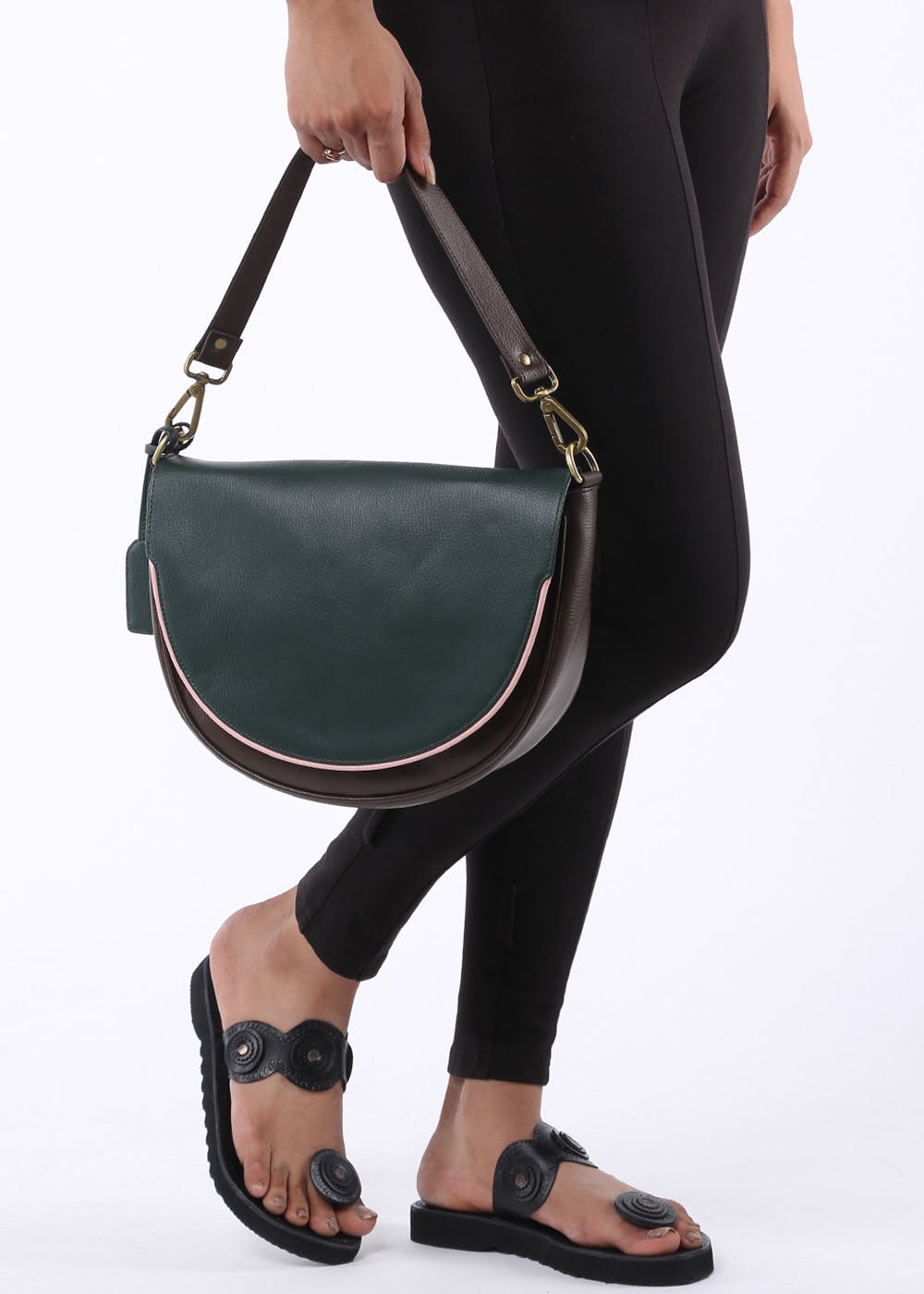 Get Contrast Curved Flap Detail Shoulder Bag at ₹ 1399 | LBB Shop