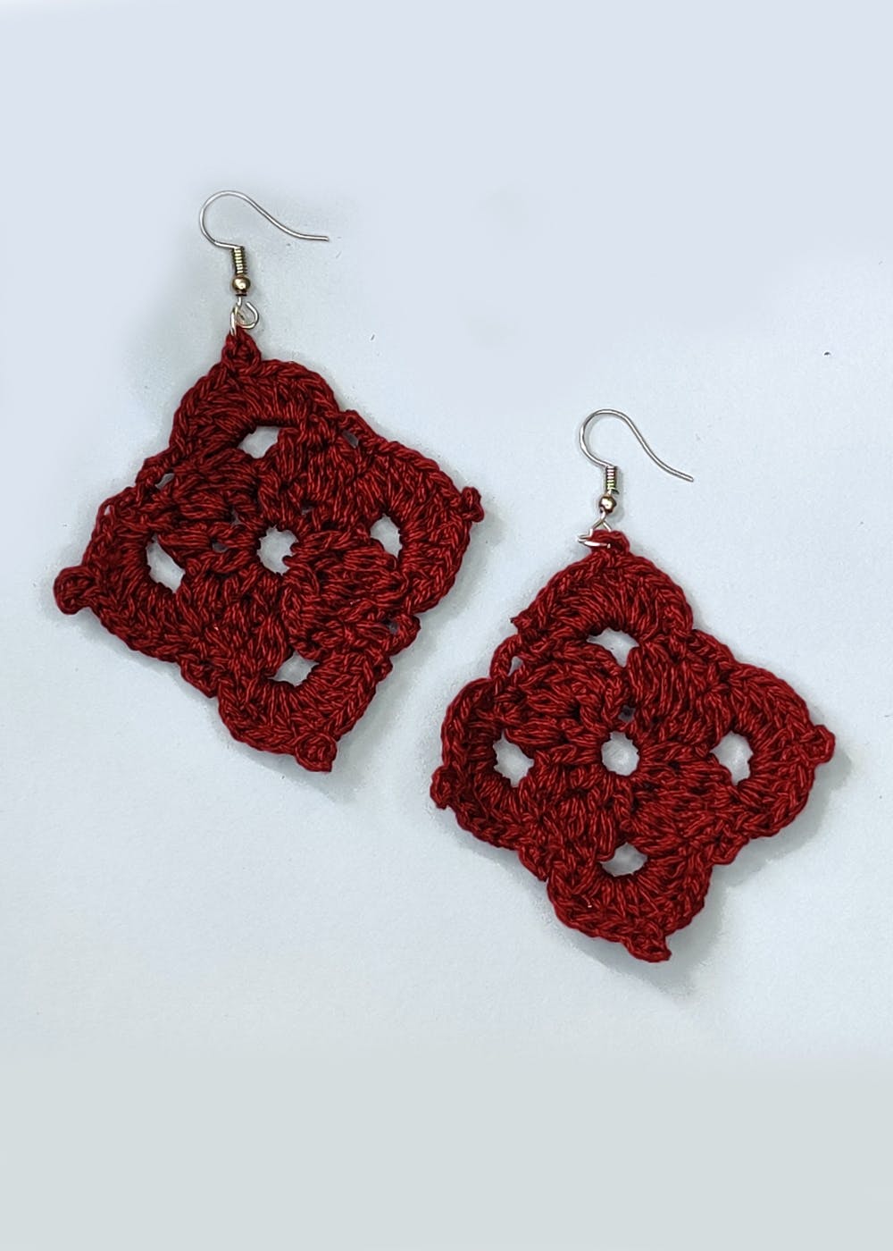 Crochet Seashell Earrings | Crochet earrings pattern, Crochet jewelry  patterns, Crochet necklace pattern