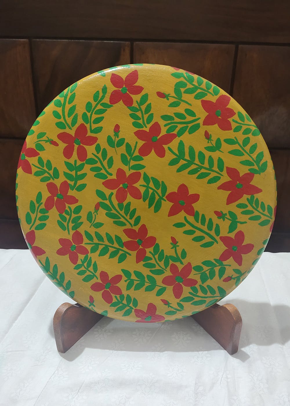 Red Floral Printed Yellow Plate with Stand